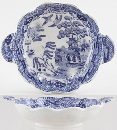 Dish fluted c1845